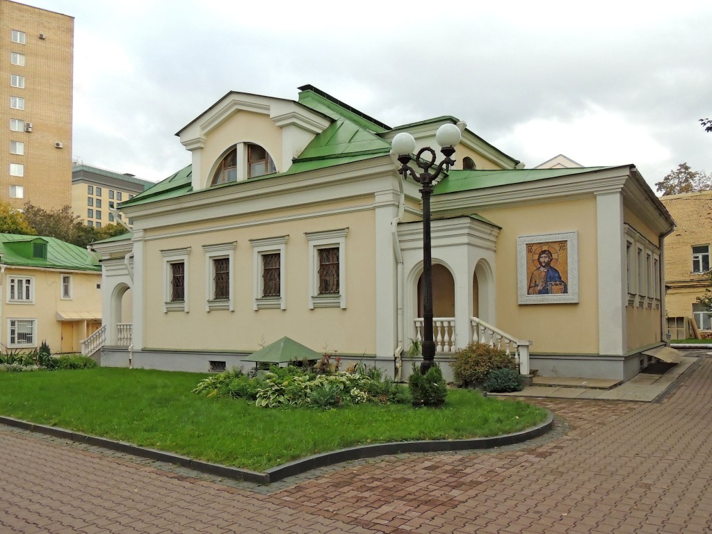 Крестильный храм Владимира равноапостольного в Кузнецкой Слободе, Замоскворечье (Центральный административный округ (ЦАО), г. Москва). фасады