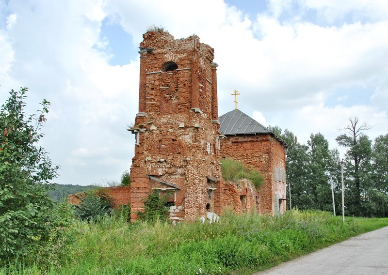 Церковь Георгия Победоносца, Ломинцево (Щёкинский район, Тульская область). фасады