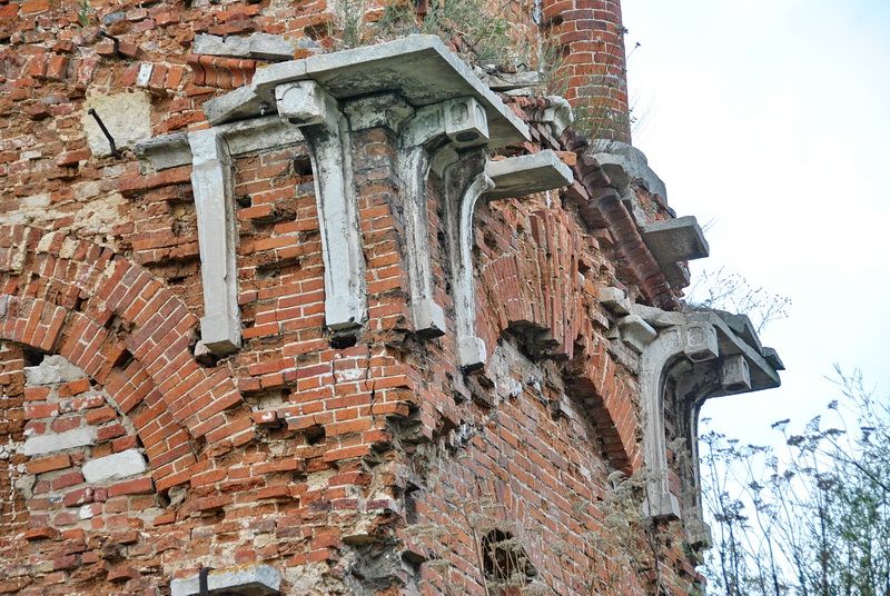 Церковь Георгия Победоносца, Ломинцево (Щёкинский район, Тульская область). архитектурные детали