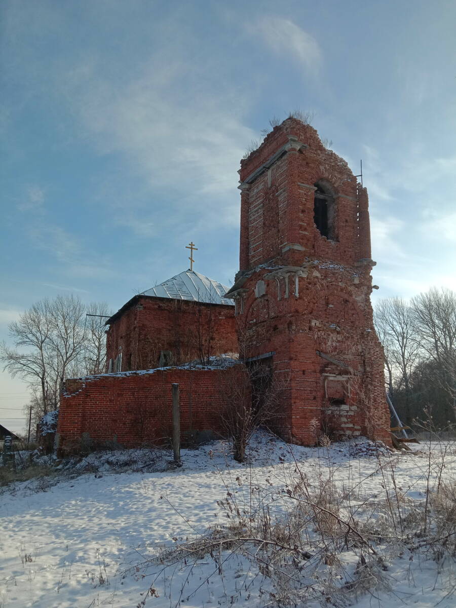 Церковь Георгия Победоносца, Ломинцево (Щёкинский район, Тульская область). фасады
