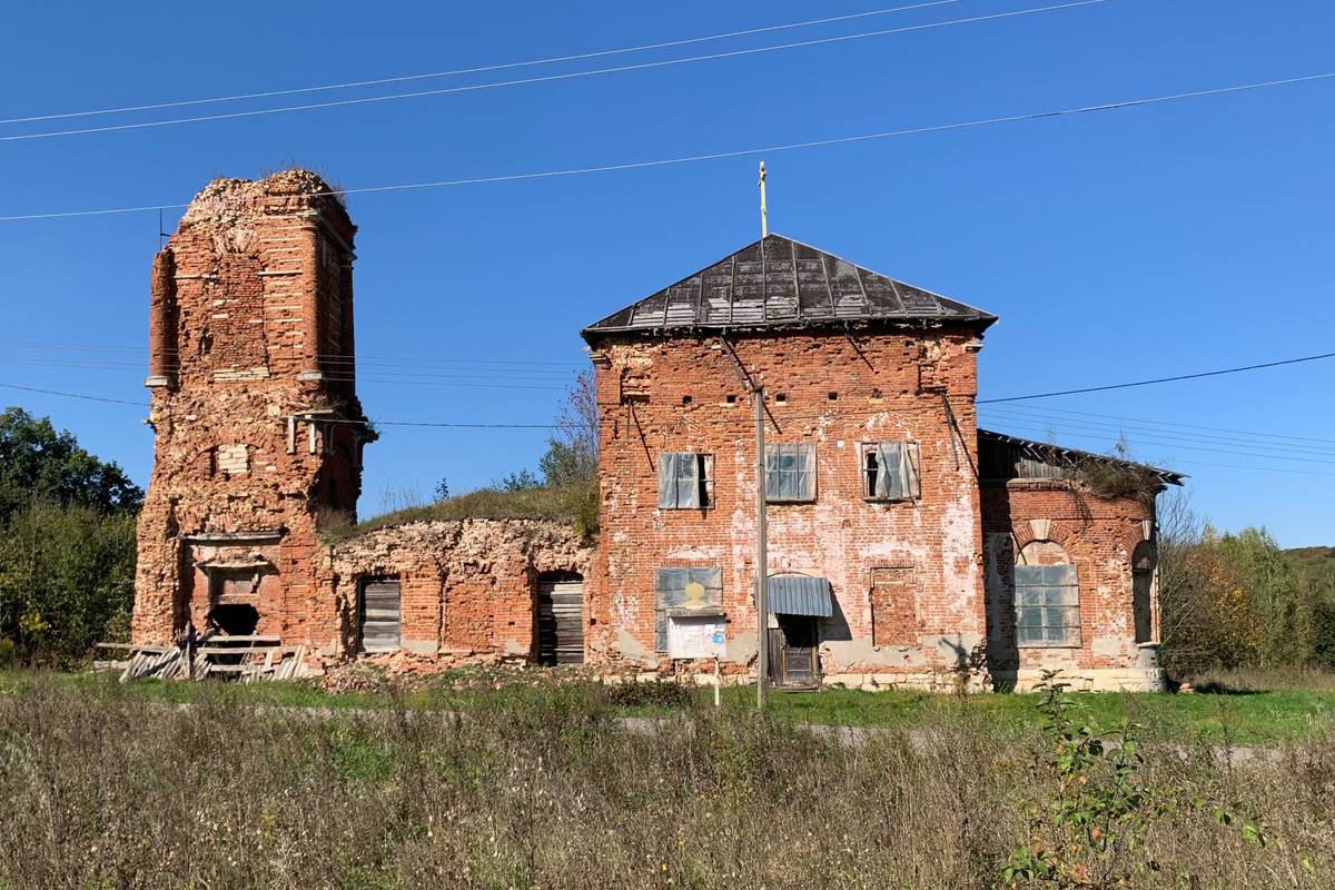 Церковь Георгия Победоносца, Ломинцево (Щёкинский район, Тульская область). фасады