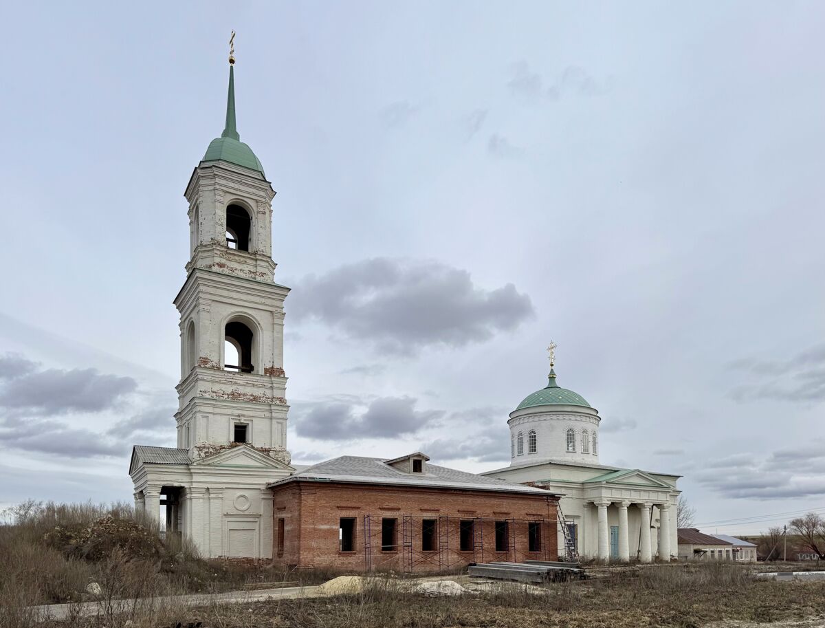 Церковь Троицы Живоначальной, Ичалово (Дивеевский район, Нижегородская область). фасады, Вид с юго-запада
