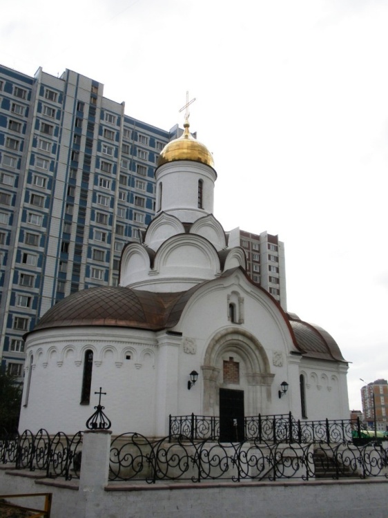 Свиблово. Церковь Владимира, митрополита Киевского в Свиблове (новая). фасады