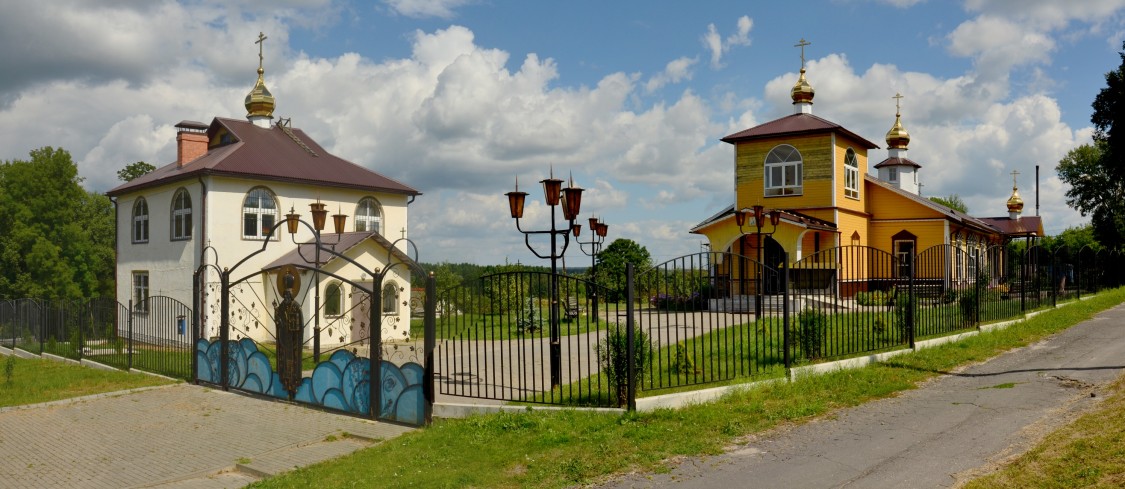 Церковь Николая Чудотворца, Лопатни (Клинцовский район, Брянская область). общий вид в ландшафте