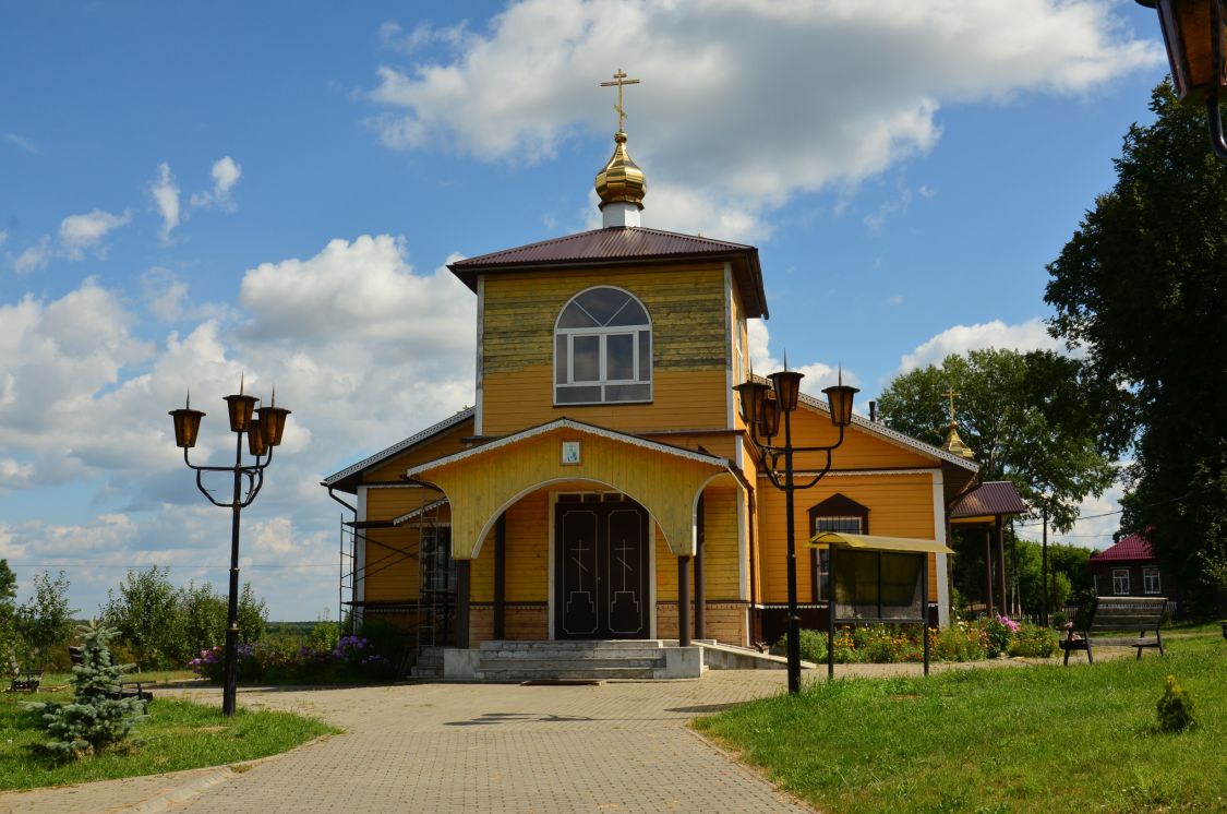 Церковь Николая Чудотворца, Лопатни (Клинцовский район, Брянская область). фасады