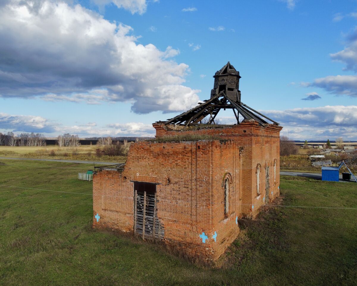 Церковь Михаила Архангела, Сорокина (Омутинский район, Тюменская область). фасады, Вид с ЮЗ