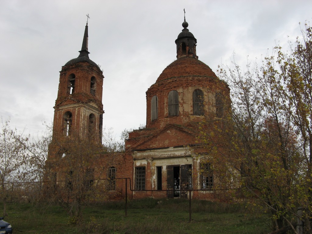 Церковь Троицы Живоначальной, Татарские Челны (Менделеевский район, Республика Татарстан). фасады, Южный фасад храма