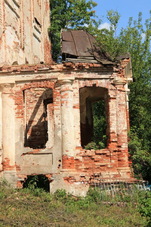 Веретея. Церковь Покрова Пресвятой Богородицы. архитектурные детали