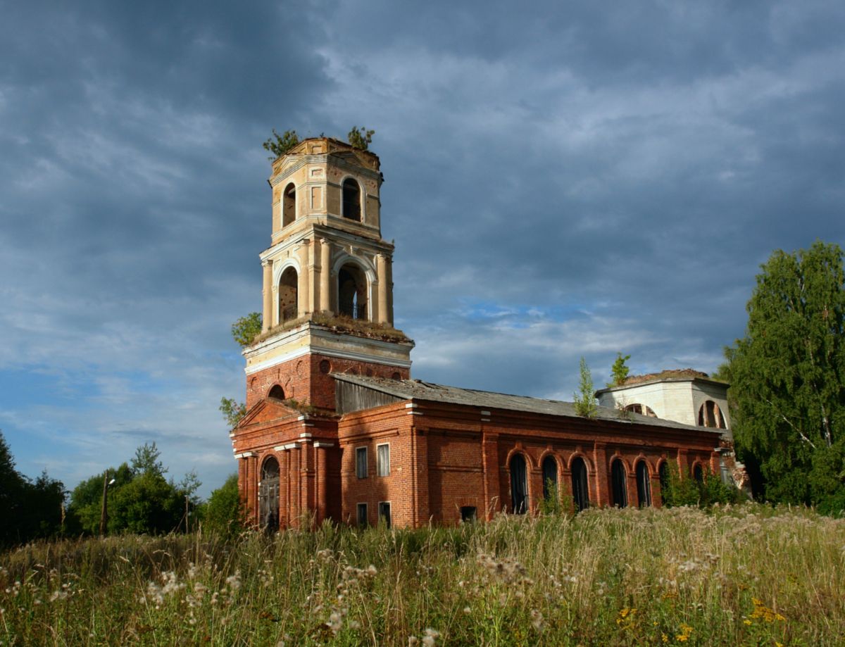 Церковь Воскресения Христова, Буконтово (Торжокский район и г. Торжок, Тверская область). фасады