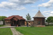 Суздаль. Музей деревянного зодчества. Неизвестная часовня из д. Бедрино Ковровского района