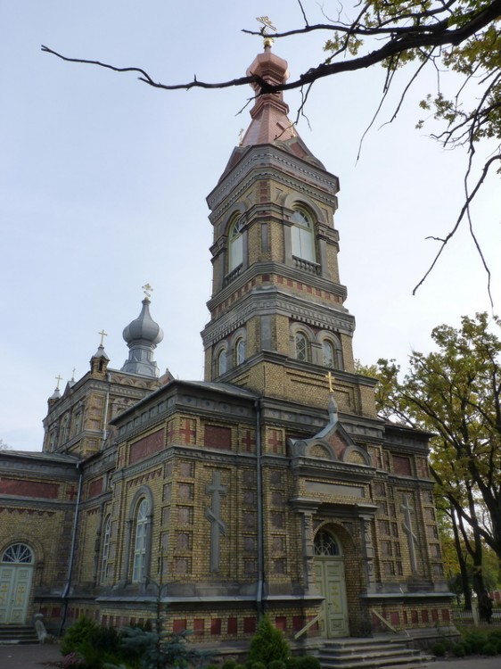 Пярну. Церковь Спаса Преображения. фасады