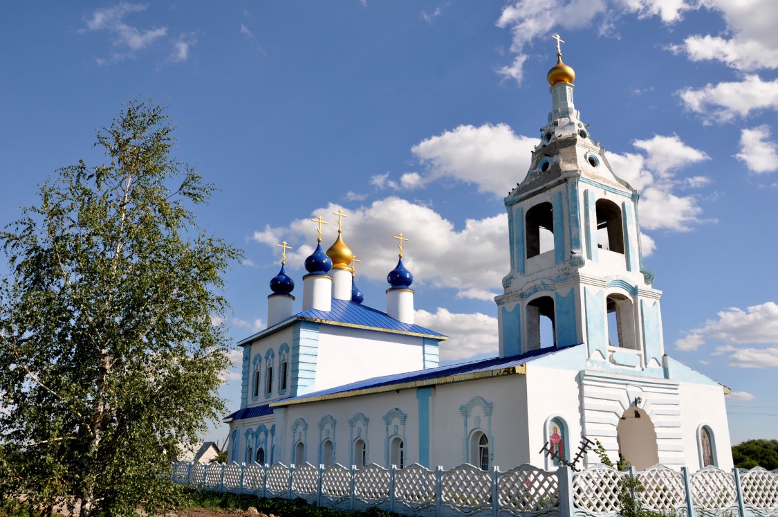 Покровское. Церковь Покрова Пресвятой Богородицы. фасады