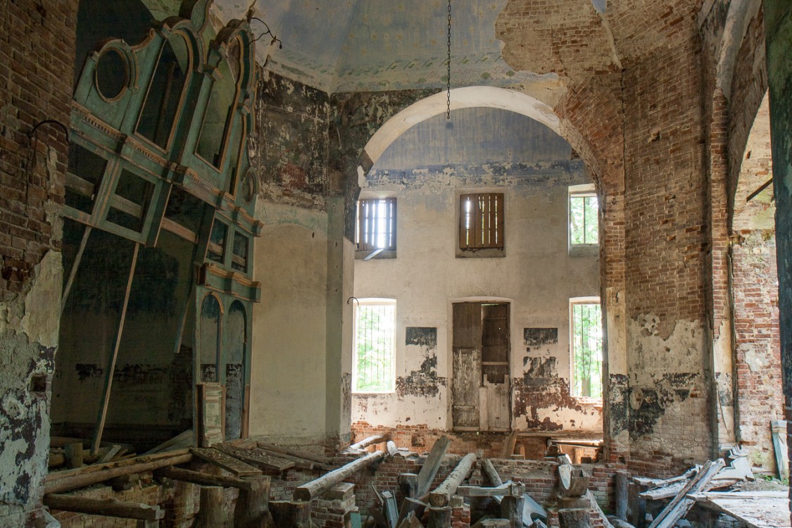 Церковь Николая Чудотворца, Казарка (Никольский район, Пензенская область). интерьер и убранство