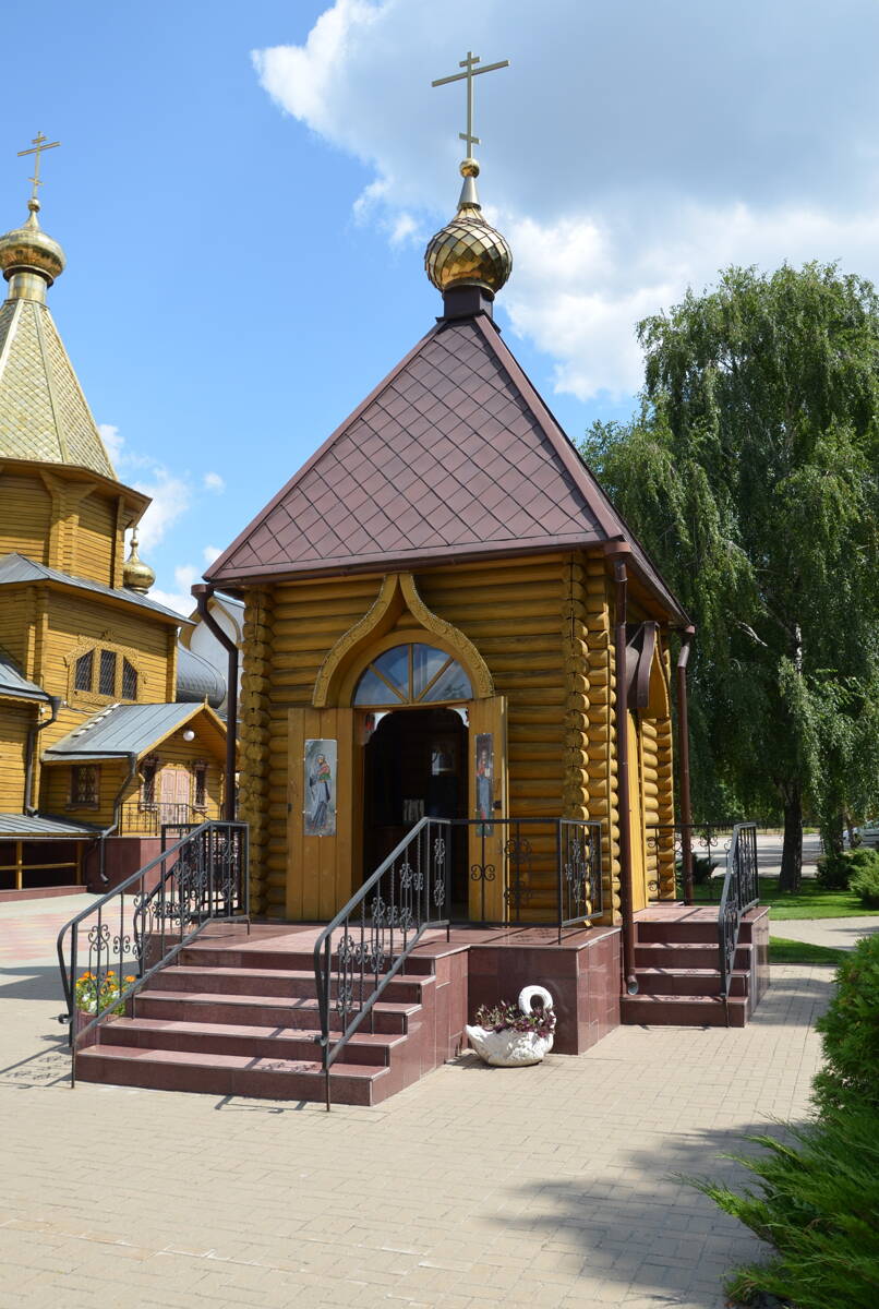 Часовня Троицы Живоначальной на Харьковской горе, Белгород (Белгород, город, Белгородская область). фасады