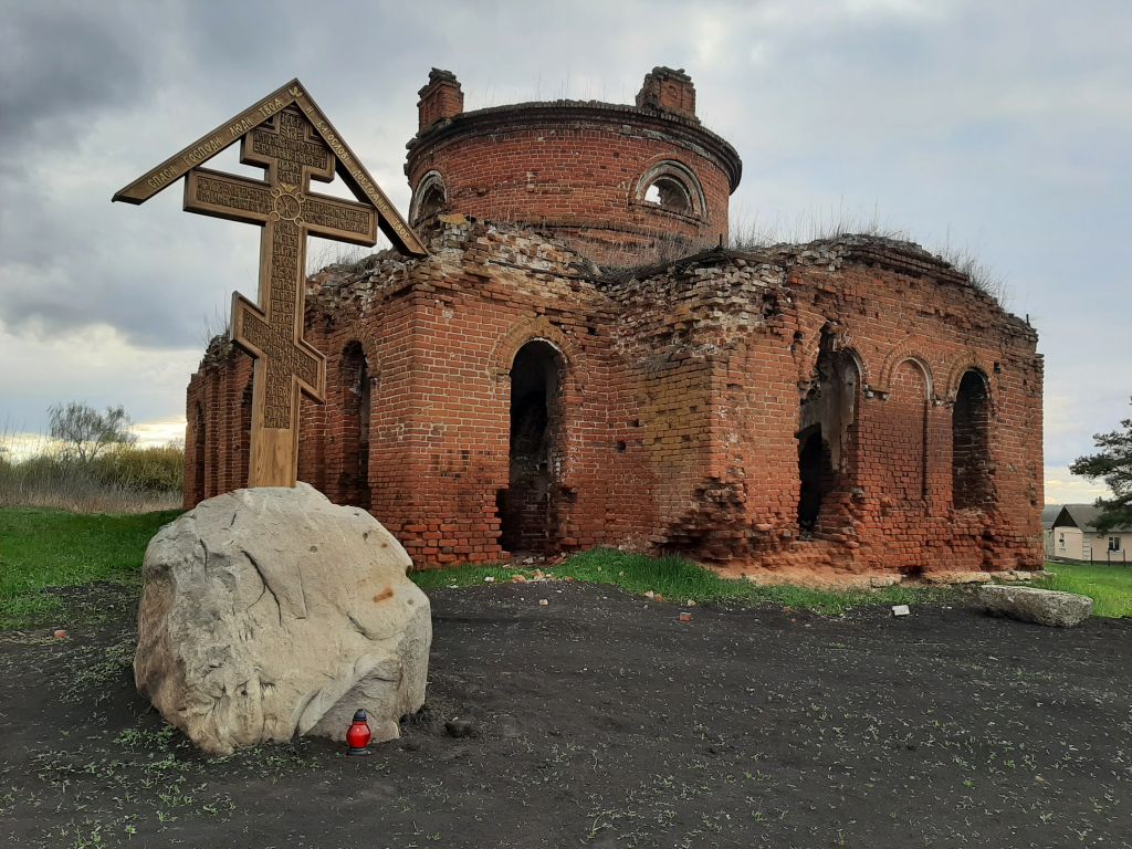 Донские Избищи. Церковь Спаса Преображения. фасады