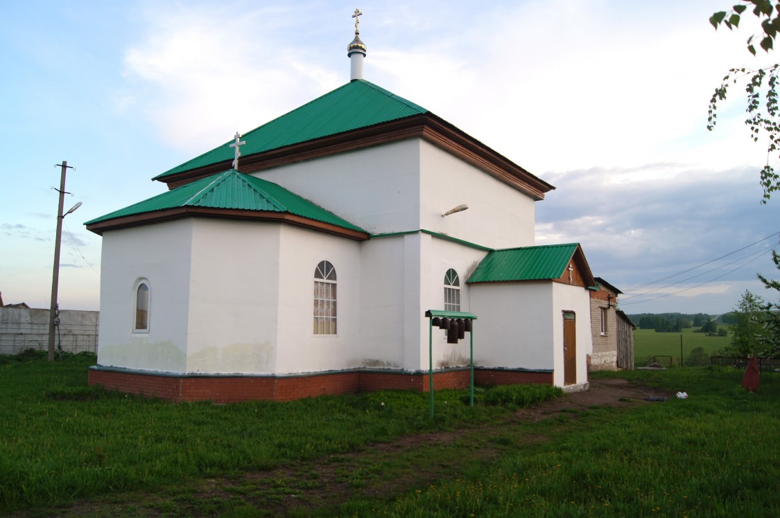 Языково. Церковь Феодора Студита. фасады