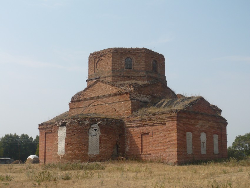Церковь Казанской иконы Божией Матери, Отскочное (Добринский район, Липецкая область). общий вид в ландшафте