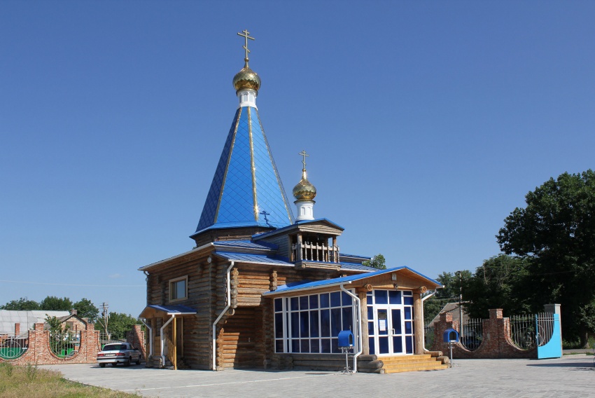 Семикаракорск. Церковь Казанской иконы Божией Матери. общий вид в ландшафте