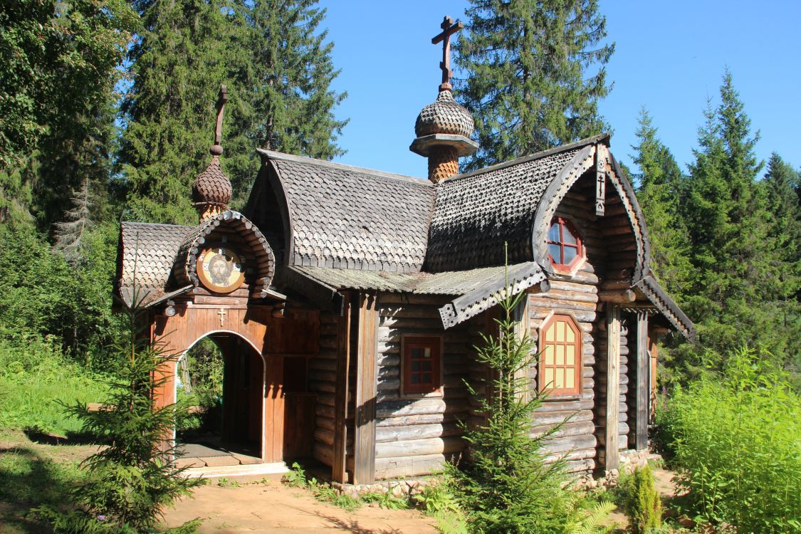 Часовня Иринарха Затворника, Кондаково (Борисоглебский район, Ярославская область). фасады