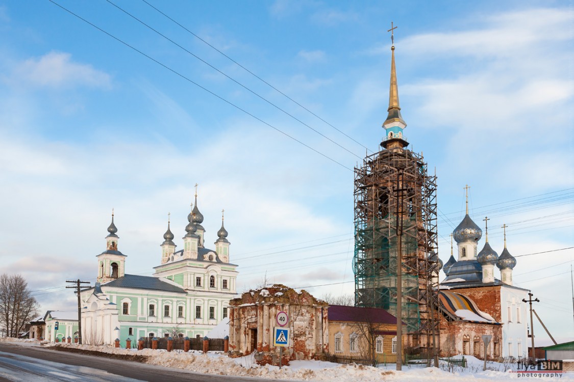 Храмовый комплекс. Церкви Рождества Пресвятой Богородицы и Троицы Живоначальной с часовнями, Вощажниково (Борисоглебский район, Ярославская область). фасады