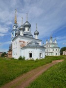 Вощажниково. Храмовый комплекс. Церкви Рождества Пресвятой Богородицы и Троицы Живоначальной с часовнями