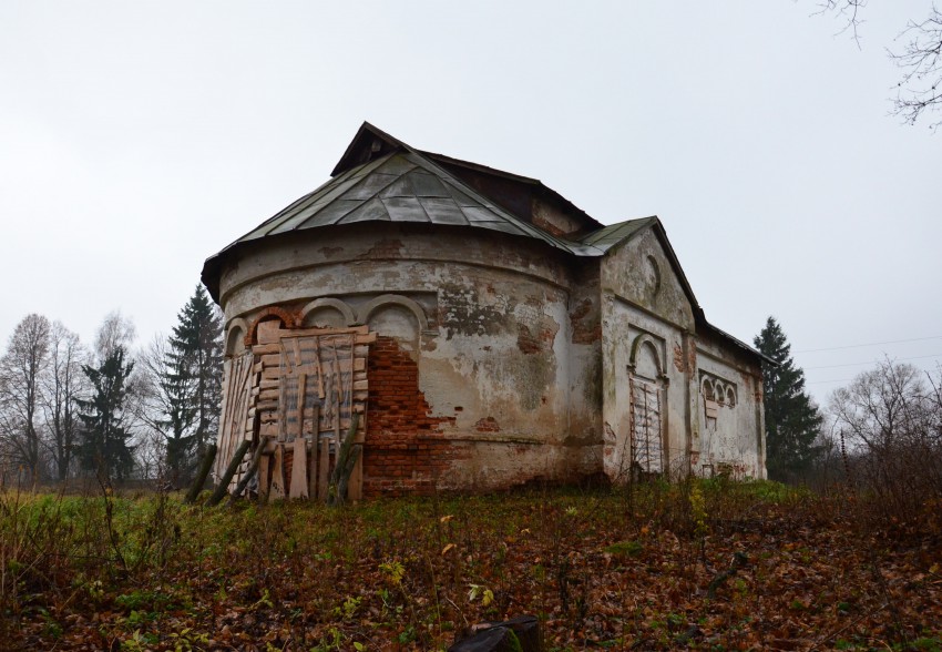 Церковь Николая Чудотворца, Морачово (Жирятинский район, Брянская область). общий вид в ландшафте