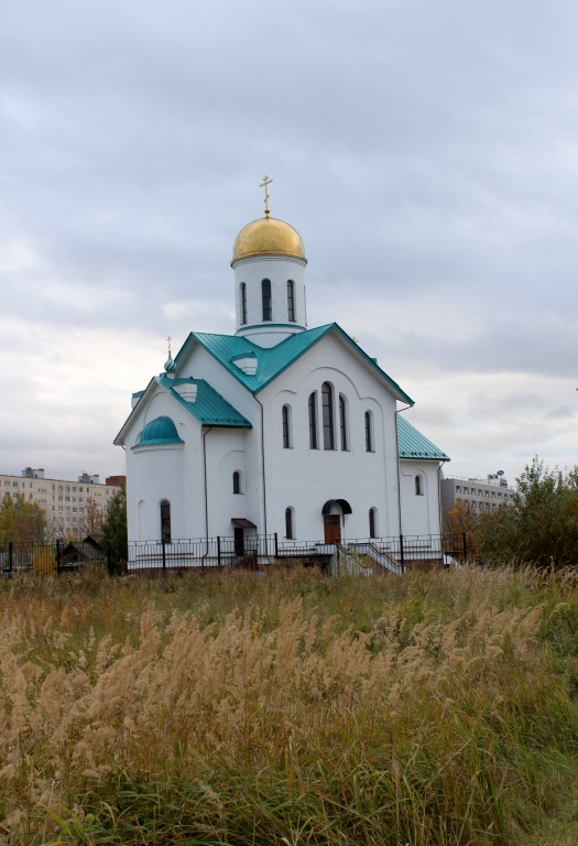 Церковь Серафима Вырицкого, Фрунзенский район (Санкт-Петербург, г. Санкт-Петербург). фасады