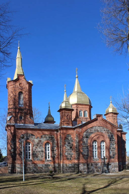 Церковь Троицы Живоначальной, Муствеэ (Mustvee) (Йыгевамаа, Эстония). фасады