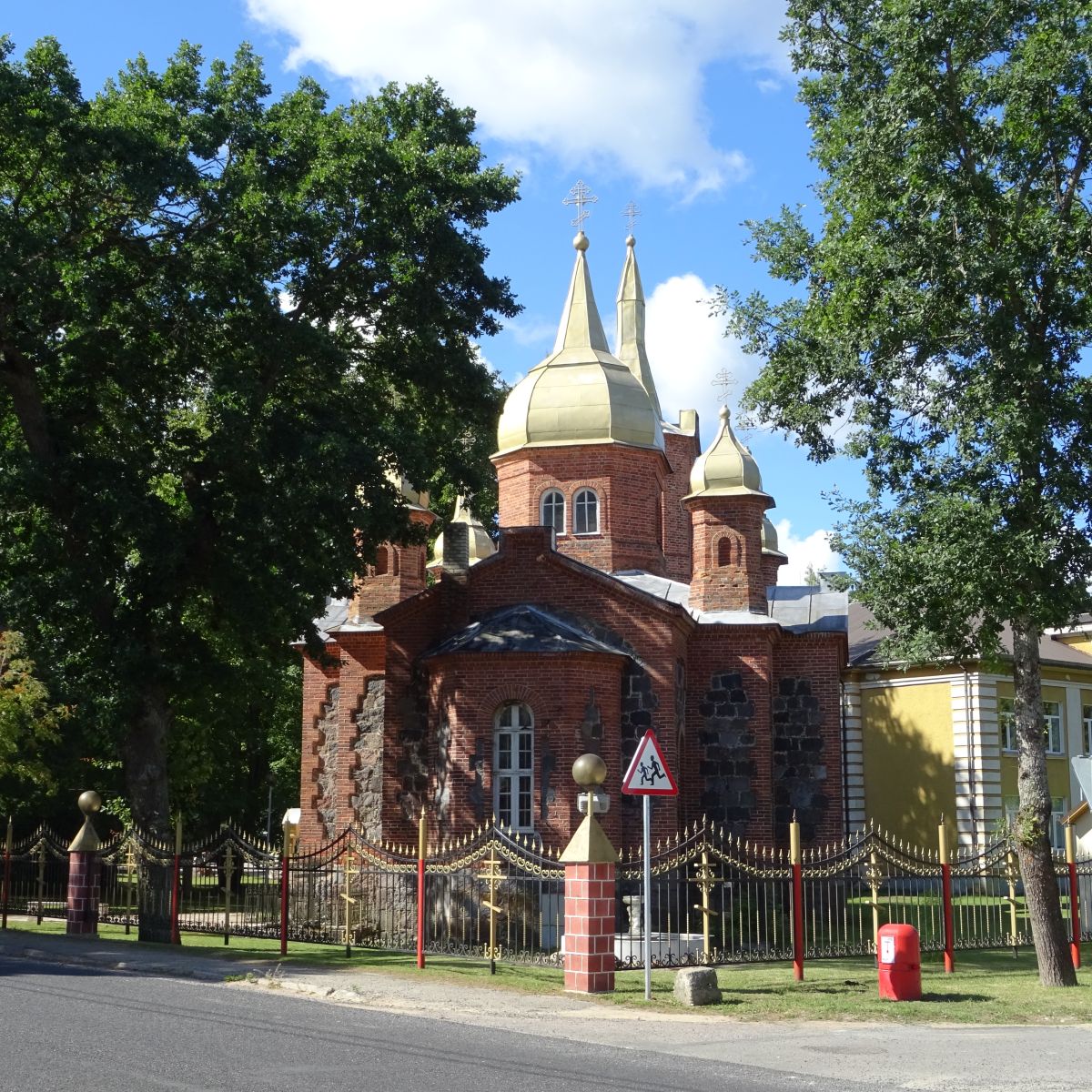 Церковь Троицы Живоначальной, Муствеэ (Mustvee) (Йыгевамаа, Эстония). фасады