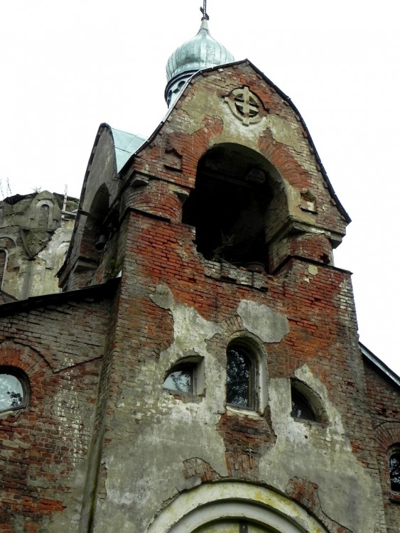 Гвоздно (Наумовщина). Церковь Космы и Дамиана. архитектурные детали, Колокольня