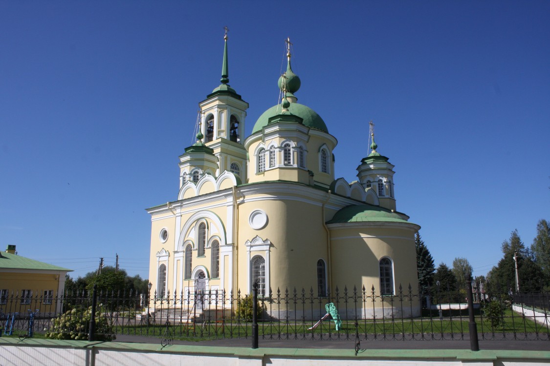 Тургиново. Церковь Покрова Пресвятой Богородицы. фасады