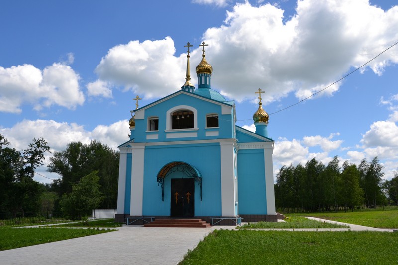 Церковь Иоанна Богослова, Ловчиково (Глазуновский район, Орловская область). фасады