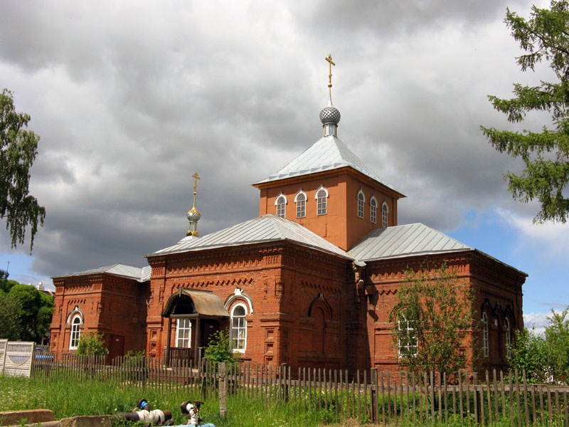 Ягул. Церковь Петра и Павла. фасады