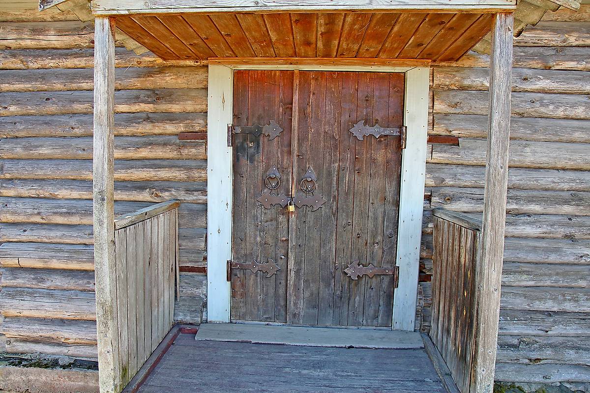 архитектурные детали. Часовня Николая Чудотворца на Чудовском Городском кладбище, Лука-2 (Чудовский район, Новгородская область)