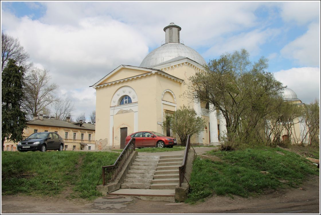 Псков. Старовознесенский монастырь. Церковь Рождества Пресвятой Богородицы. фасады