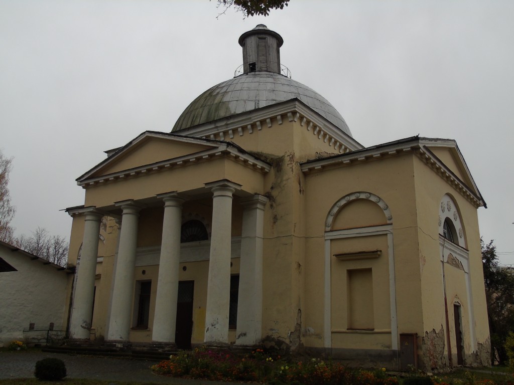 Псков. Старовознесенский монастырь. Церковь Рождества Пресвятой Богородицы. фасады