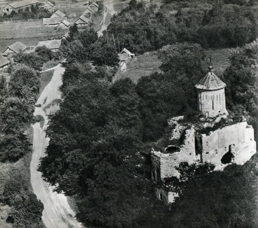 Слобода. Церковь Спаса Преображения. архивная фотография, Фото 1960-х гг. из архива Бориса Скобельцина