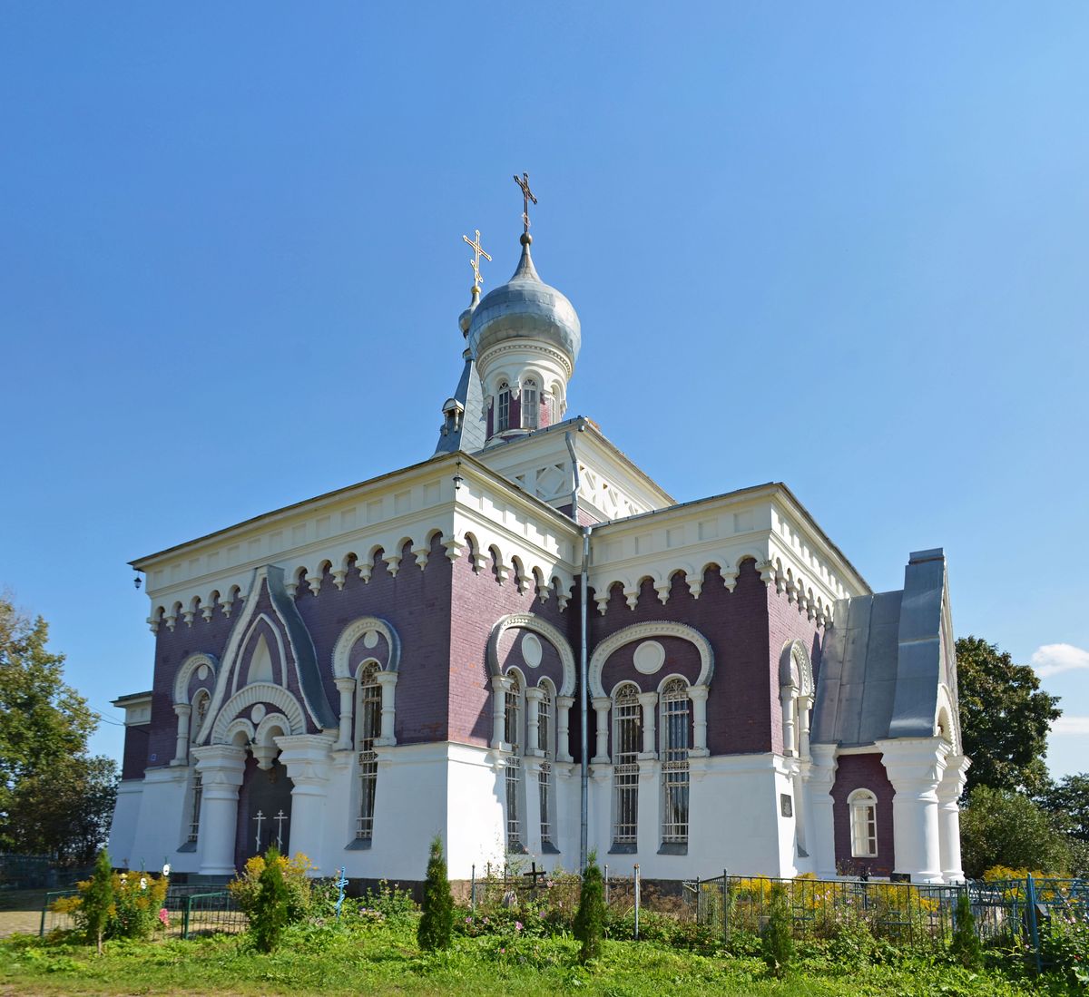 Церковь Космы и Дамиана, Локно (Палкинский район, Псковская область). фасады