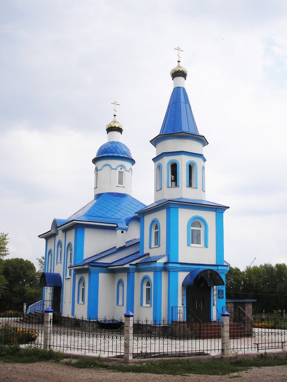 Церковь Успения Пресвятой Богородицы, Чишмы (Чишминский район, Республика Башкортостан). фасады
