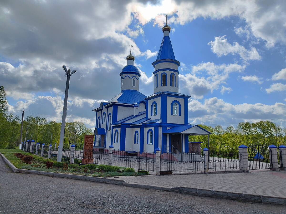 Церковь Успения Пресвятой Богородицы, Чишмы (Чишминский район, Республика Башкортостан). фасады
