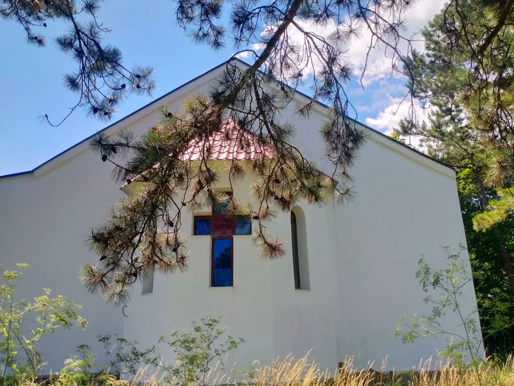 Церковь Петра и Павла, Прохладное (Бахчисарайский район, Республика Крым). фасады
