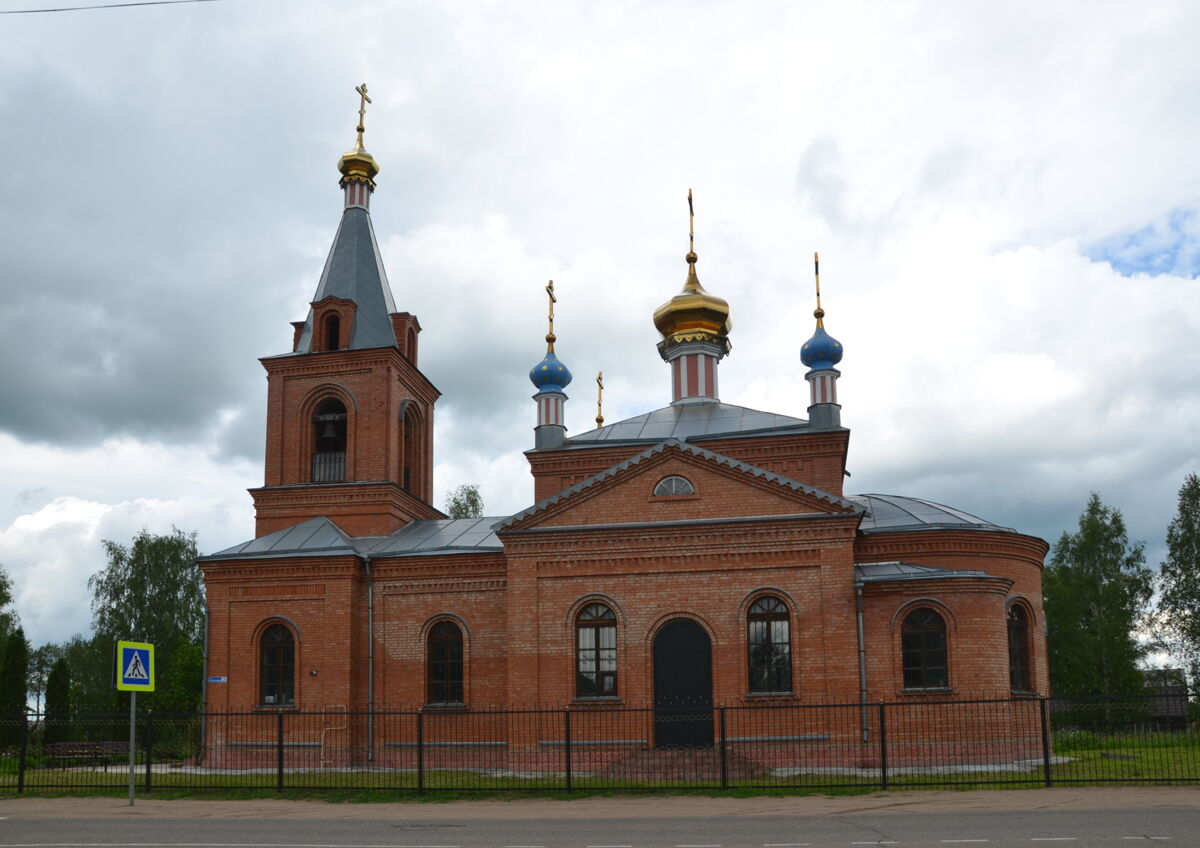 Церковь Казанской иконы Божией Матери, Рудня (Руднянский район, Смоленская область). архитектурные детали