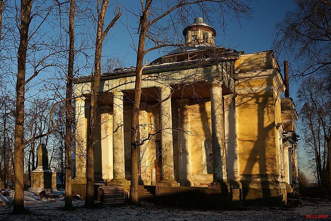Церковь Богоявления Господня, Яконово (Торжокский район и г. Торжок, Тверская область). фасады