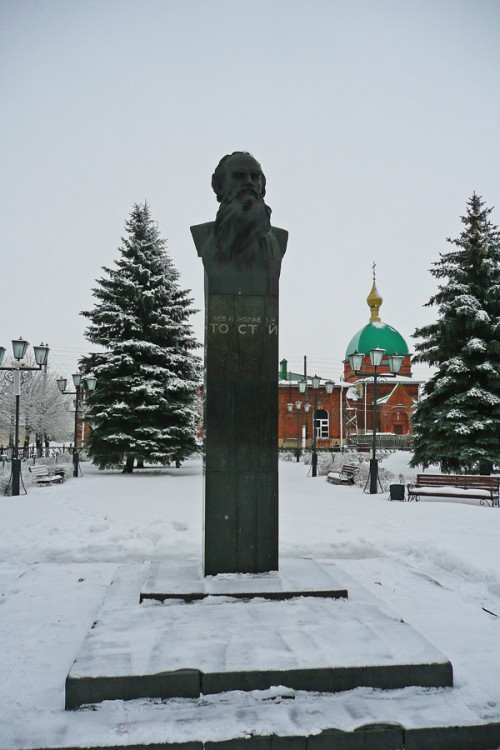 Церковь Троицы Живоначальной, Лев Толстой (Лев-Толстовский район, Липецкая область). дополнительная информация
