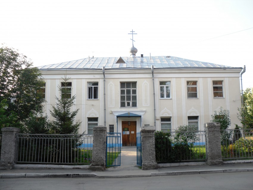Церковь Серафима Саровского (временная), Новосибирск (Новосибирск, город, Новосибирская область). фасады