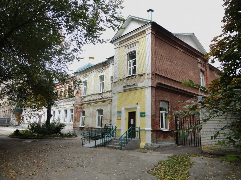 Домовая церковь Марии Магдалины при бывшем Мариинском институте благородных девиц, Саратов (Саратов, город, Саратовская область). фасады