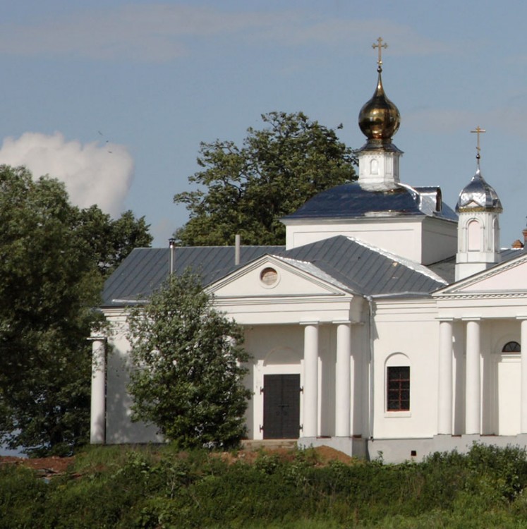 Погост-Крест. Монастырь Креста Господня. Церковь Покрова Пресвятой Богородицы. фасады