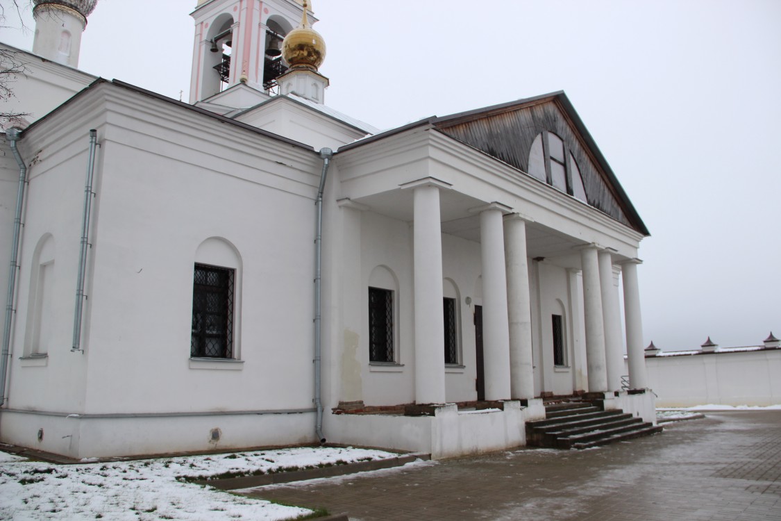 Погост крест