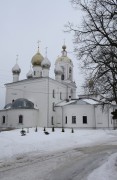 Монастырь Креста Господня. Церковь Покрова Пресвятой Богородицы, Никольский храм с правой стороны<br>, Погост-Крест, Ильинский район, Ивановская область