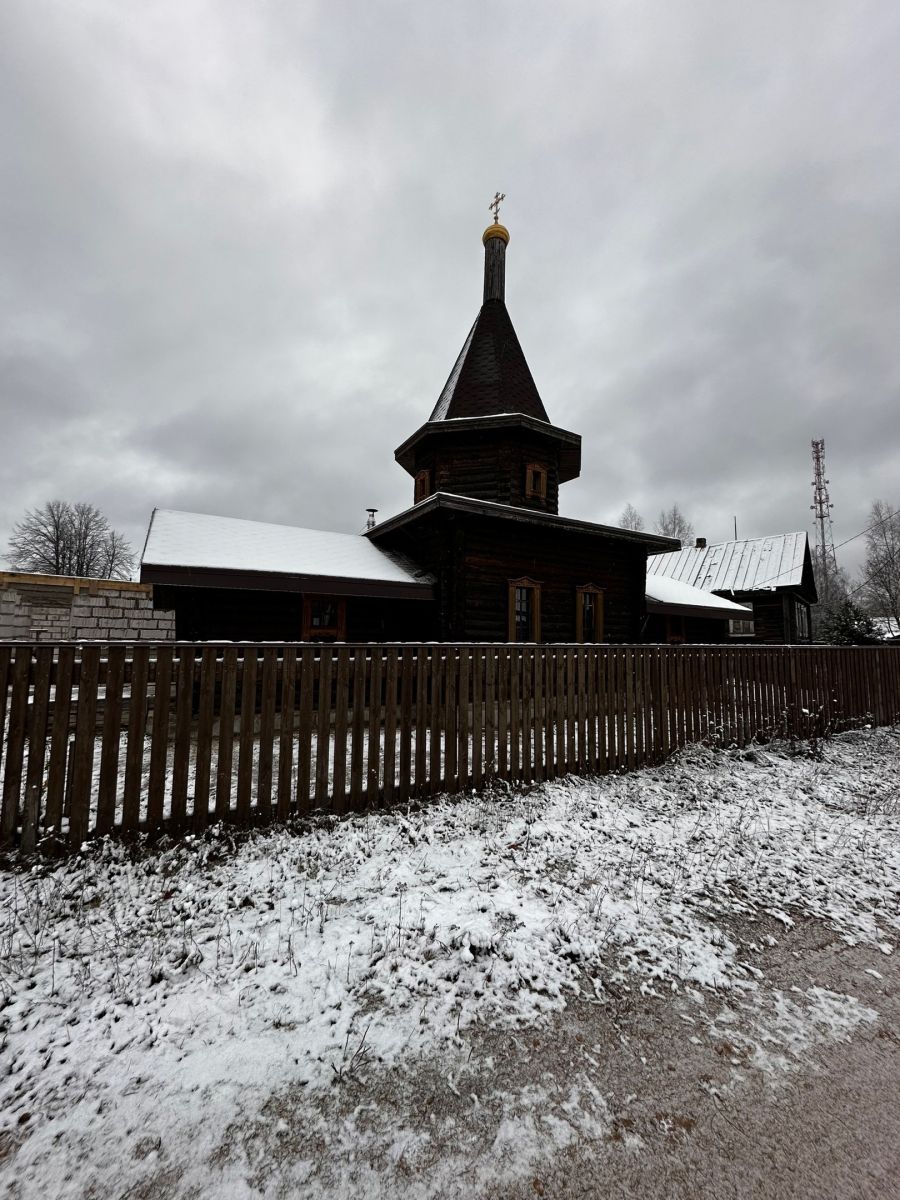 Церковь Петра и Павла, Часовенская (Волховский район, Ленинградская область). фасады